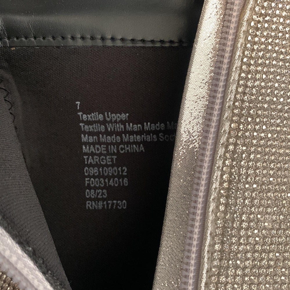 Target sparkle boots - Picture 3 of 4